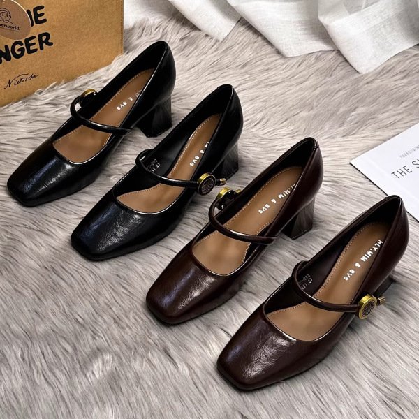 Marry jane shoes